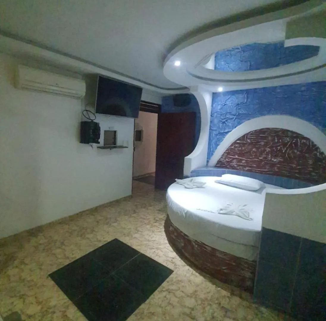 Apartahotel Lemua Cali Hotel