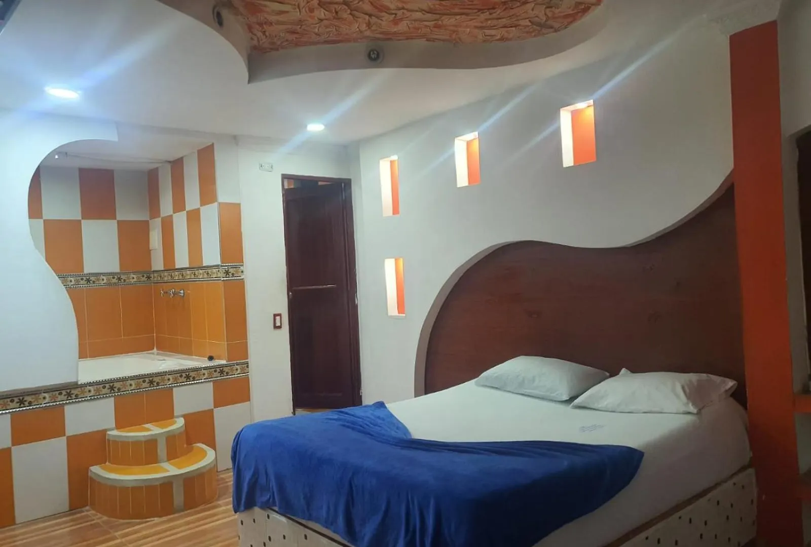 Apartahotel Lemua Cali